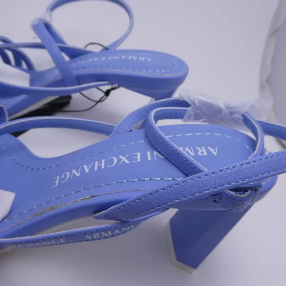 Armani Exchange Women's 6 Light Blue Leather Strappy Sandals Buckle Heel Square